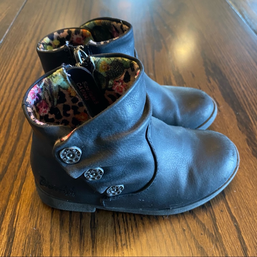 Blowfish Booties